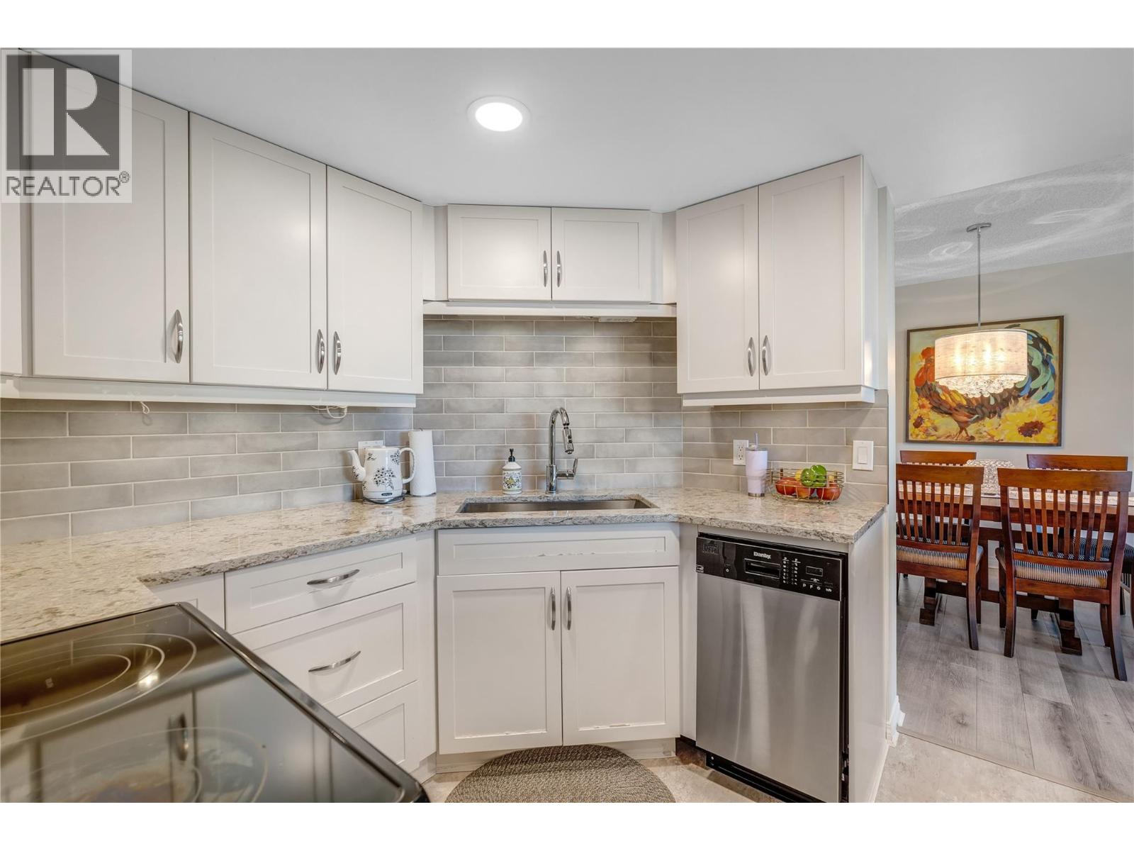 86 Lakeshore Drive Unit# 202, Penticton, British Columbia  V2A 1B5 - Photo 7 - 10397183