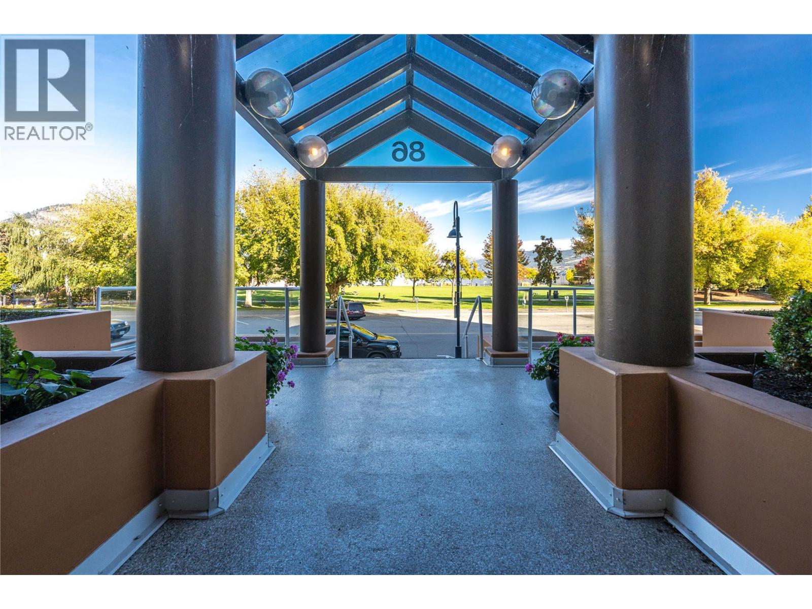 86 Lakeshore Drive Unit# 202, Penticton, British Columbia  V2A 1B5 - Photo 30 - 10397183