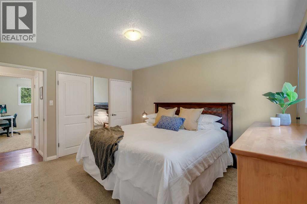 10219 7 Street Sw, Calgary, Alberta  T2W 0G2 - Photo 18 - A2328394
