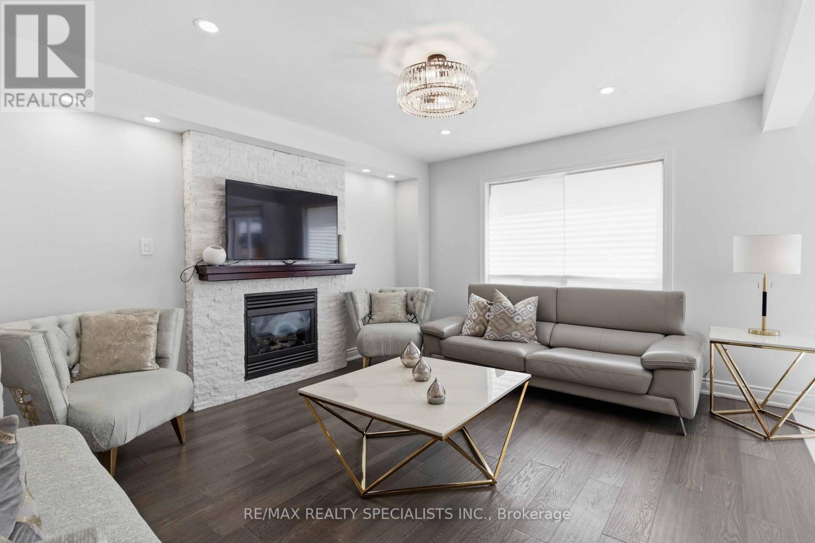 3850 Forest Bluff Crescent, Mississauga, Ontario  L5N 7V1 - Photo 11 - W13668308