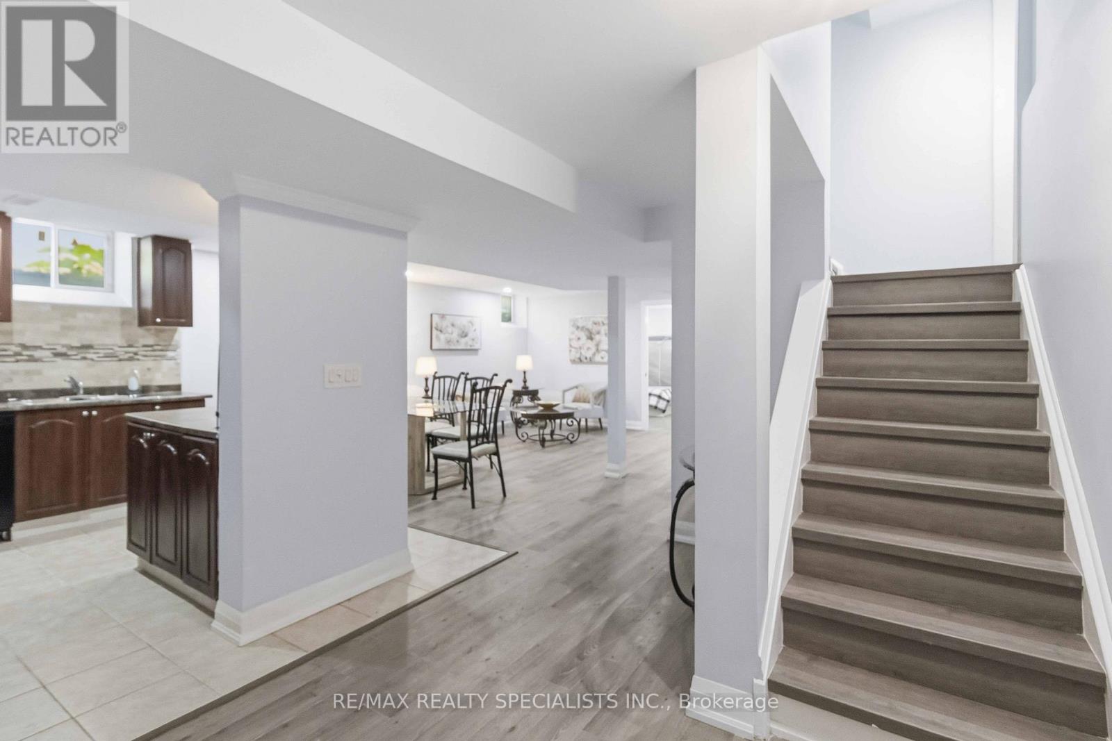 3850 Forest Bluff Crescent, Mississauga, Ontario  L5N 7V1 - Photo 30 - W13668308