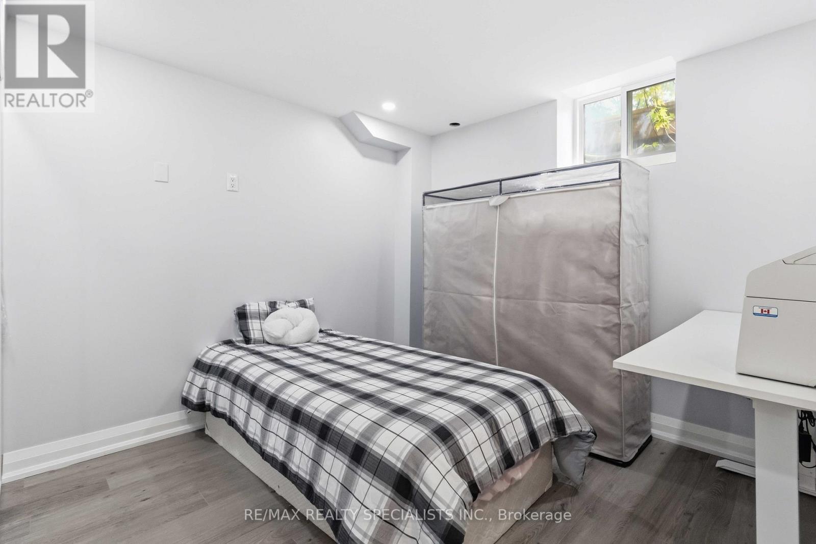 3850 Forest Bluff Crescent, Mississauga, Ontario  L5N 7V1 - Photo 36 - W13668308
