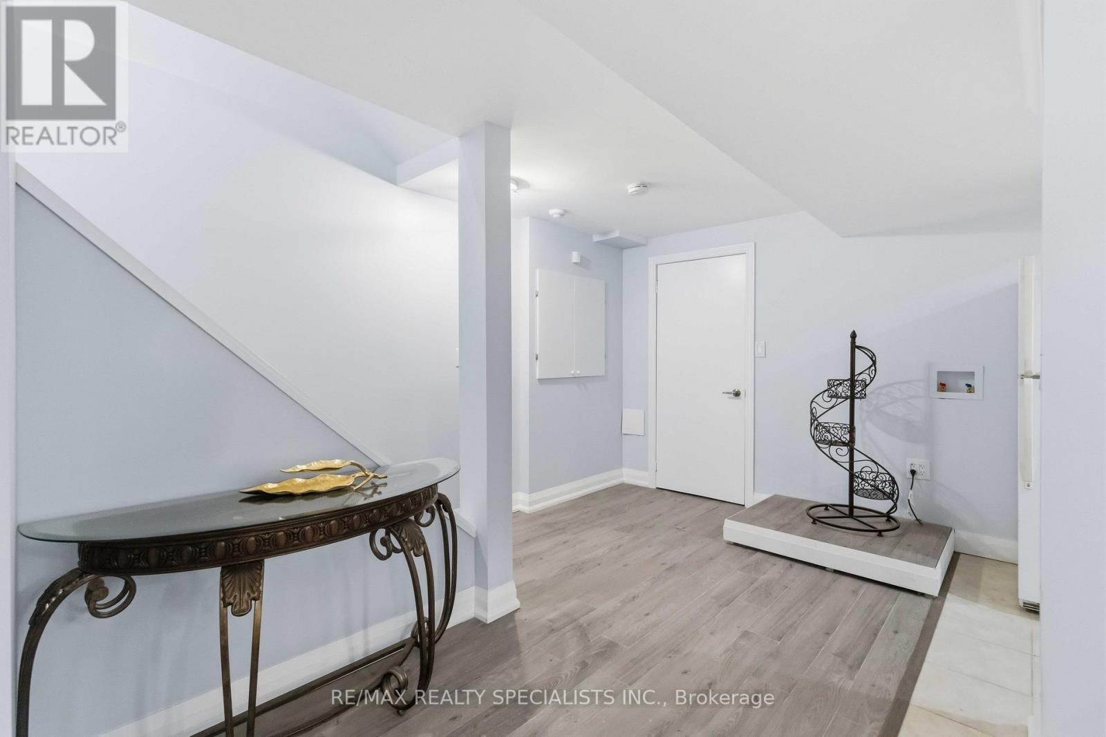 3850 Forest Bluff Crescent, Mississauga, Ontario  L5N 7V1 - Photo 37 - W13668308
