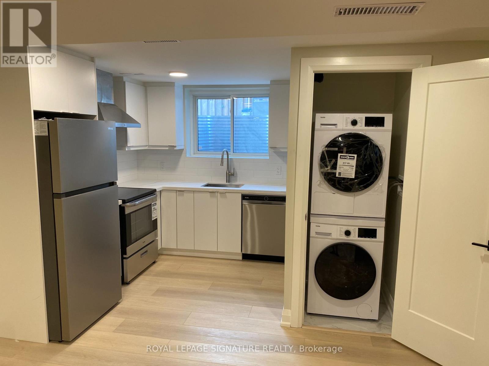 Lower - 3271 Pilcom Crescent, Mississauga, Ontario  L5B 3X5 - Photo 14 - W13668340