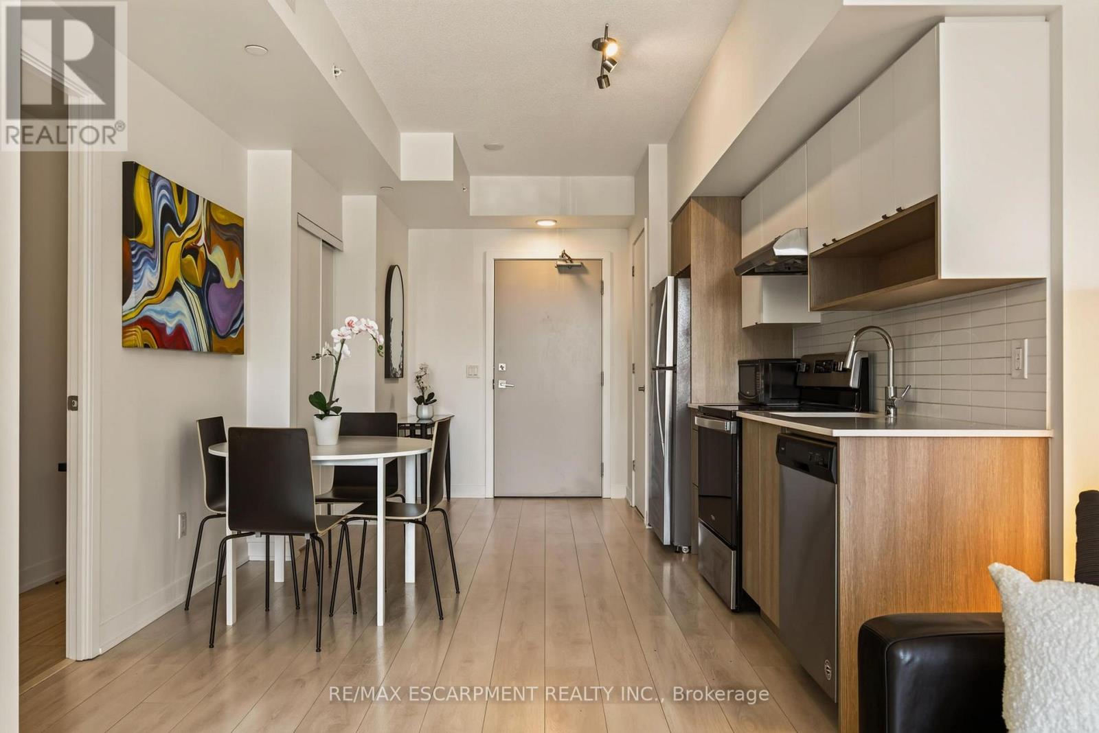 A116 - 1117 Cooke Boulevard, Burlington, Ontario  L7T 0C6 - Photo 13 - W13668366