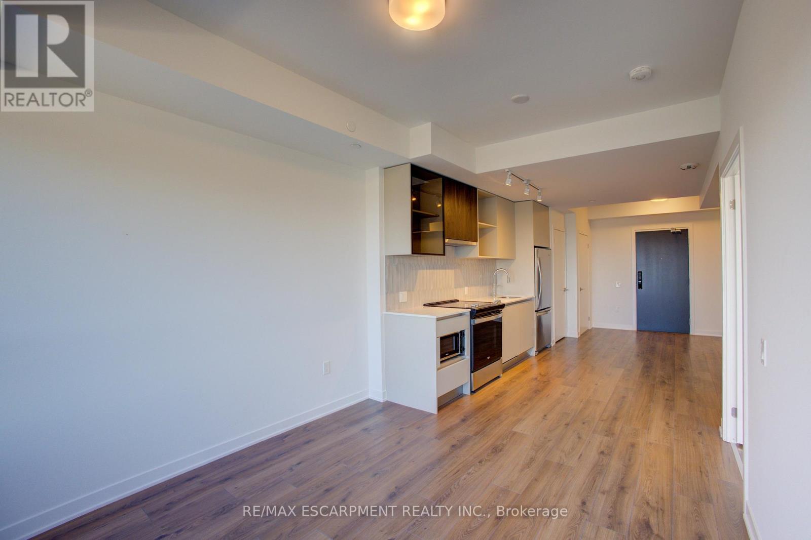 413 - 395 Dundas Street W, Oakville, Ontario  L6M 5R8 - Photo 16 - W13668450