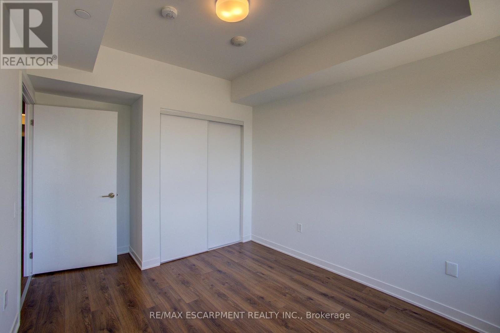 413 - 395 Dundas Street W, Oakville, Ontario  L6M 5R8 - Photo 19 - W13668450