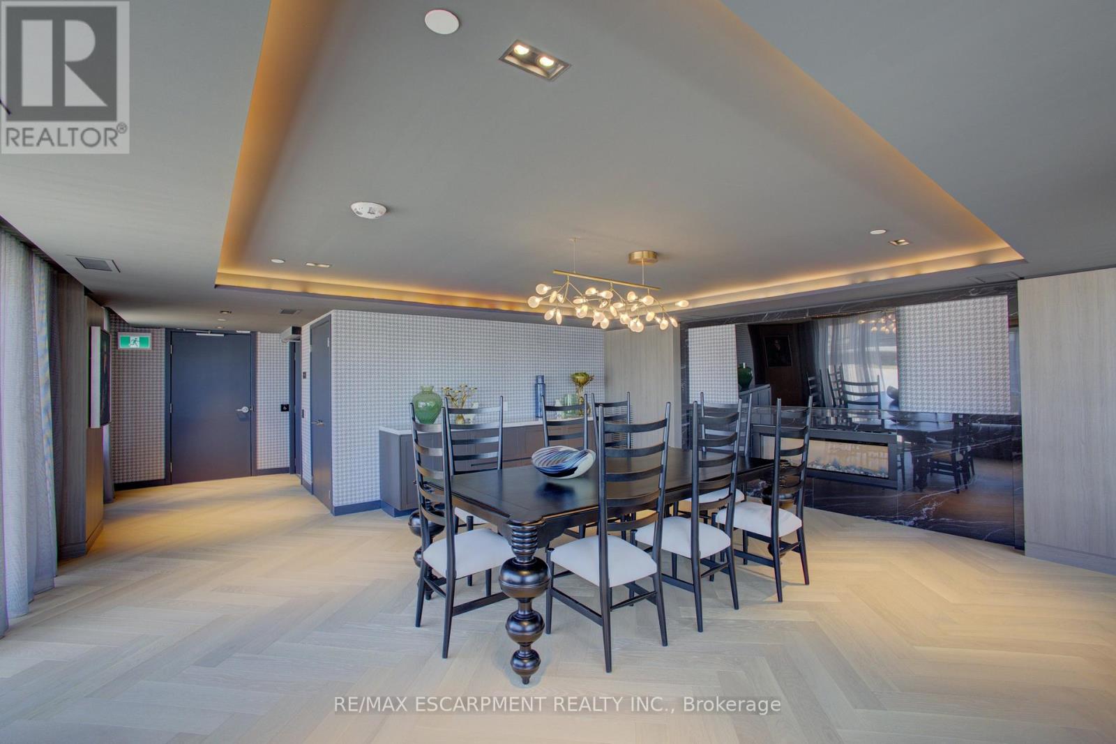 413 - 395 Dundas Street W, Oakville, Ontario  L6M 5R8 - Photo 40 - W13668450