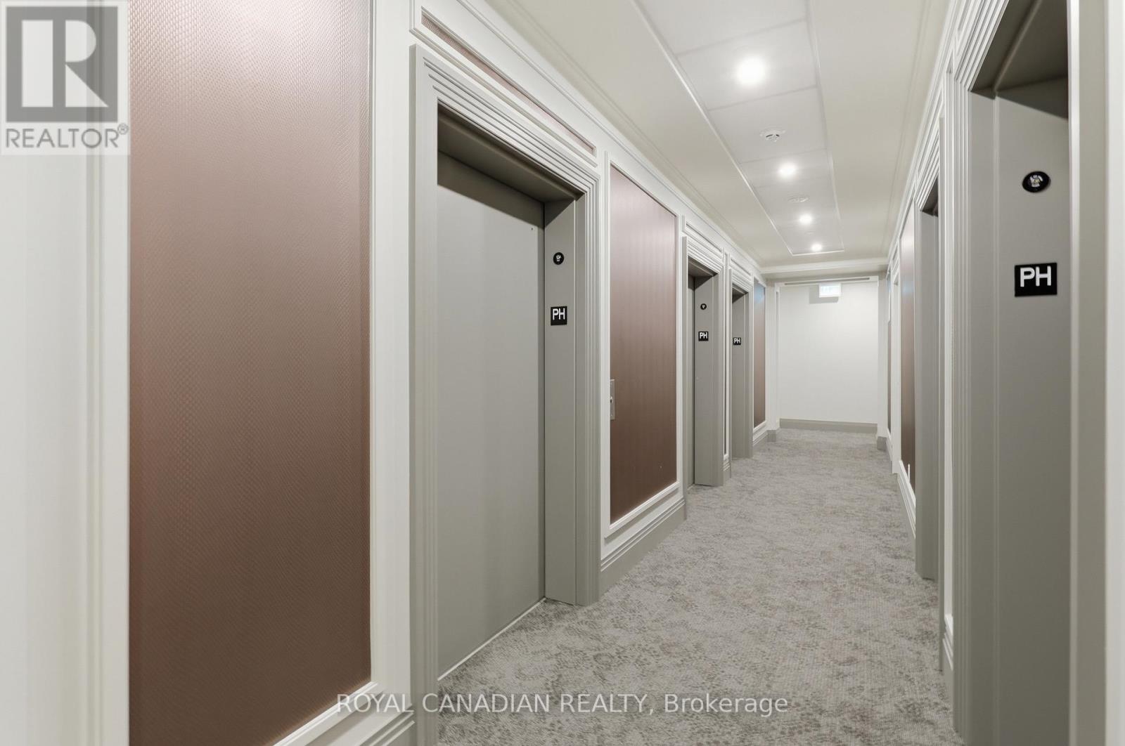 Ph 02 - 30 Elm Drive W, Mississauga, Ontario  L5B 0N6 - Photo 18 - W13668474
