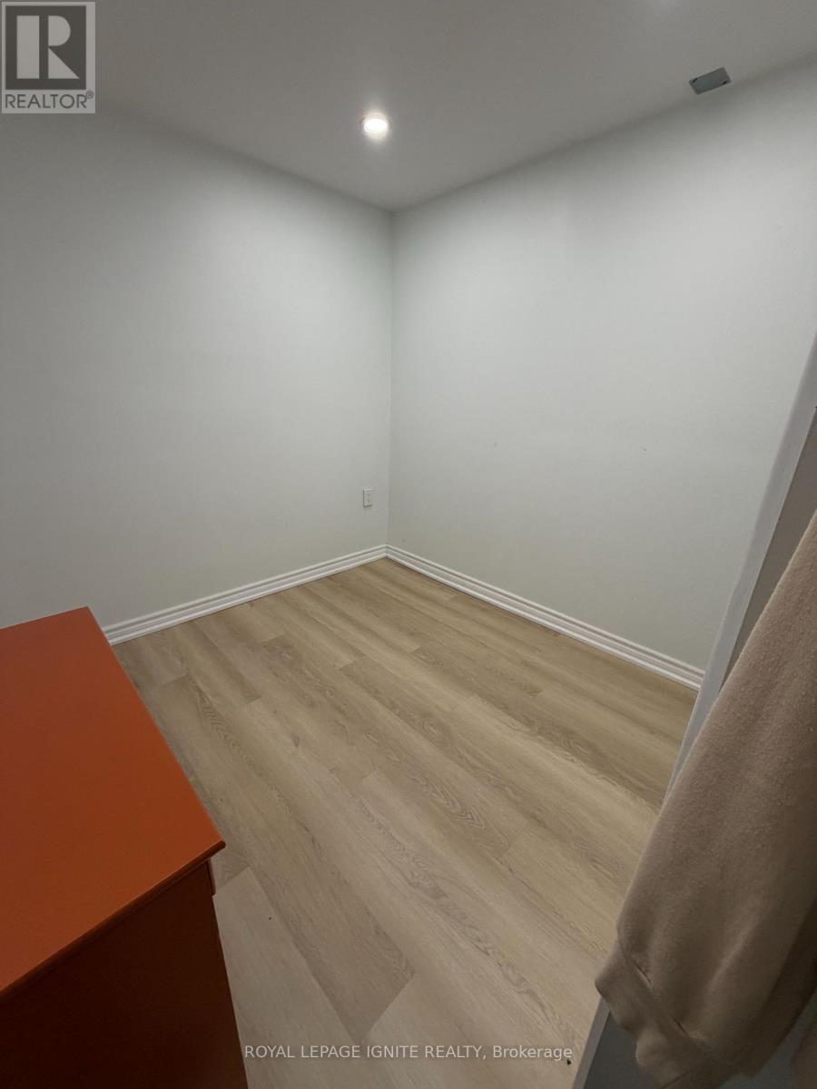 Bsmt - 21a Lambton Avenue, Toronto, Ontario  M6N 2S2 - Photo 7 - W13668514