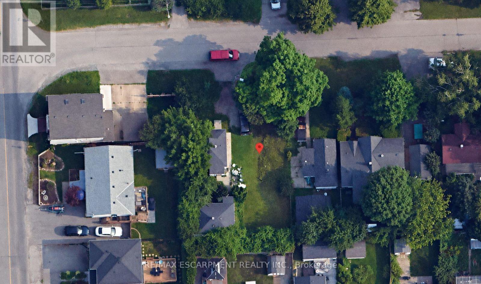 4 Grandview Drive, St. Catharines, Ontario L2M 1A8 - Photo 5 - X13668406
