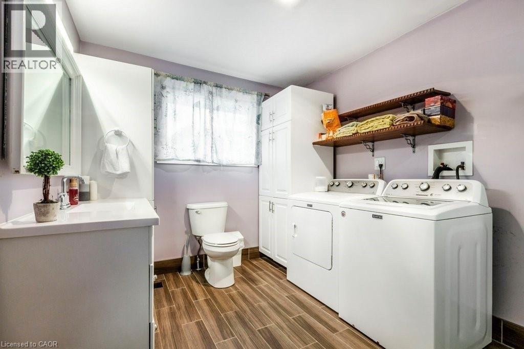 510 Oakridge Point, Waterloo, Ontario  N2L 4P2 - Photo 9 - 40855405