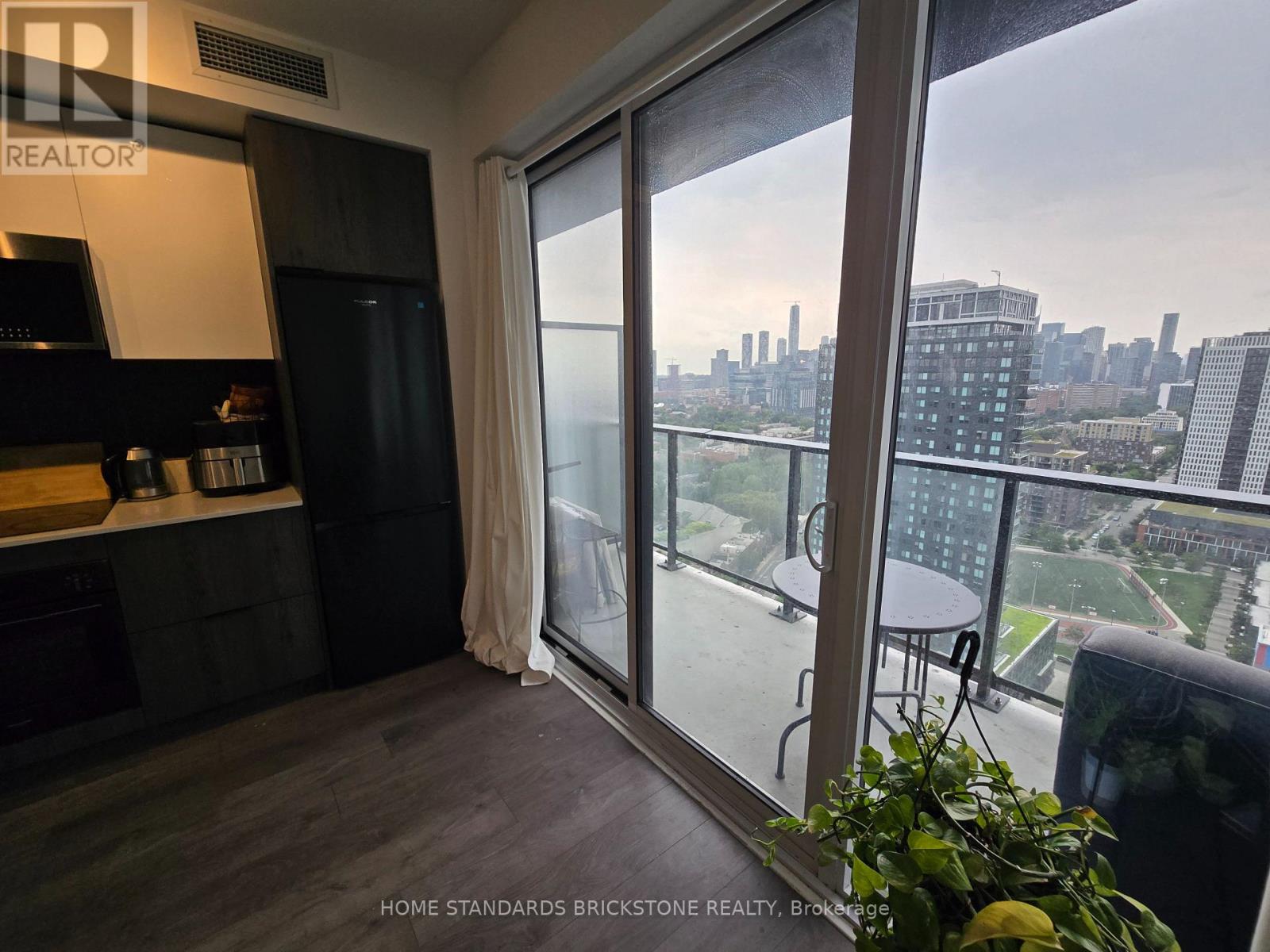 2707 - 5 Defries Street, Toronto, Ontario  M5A 0W7 - Photo 6 - C13665812