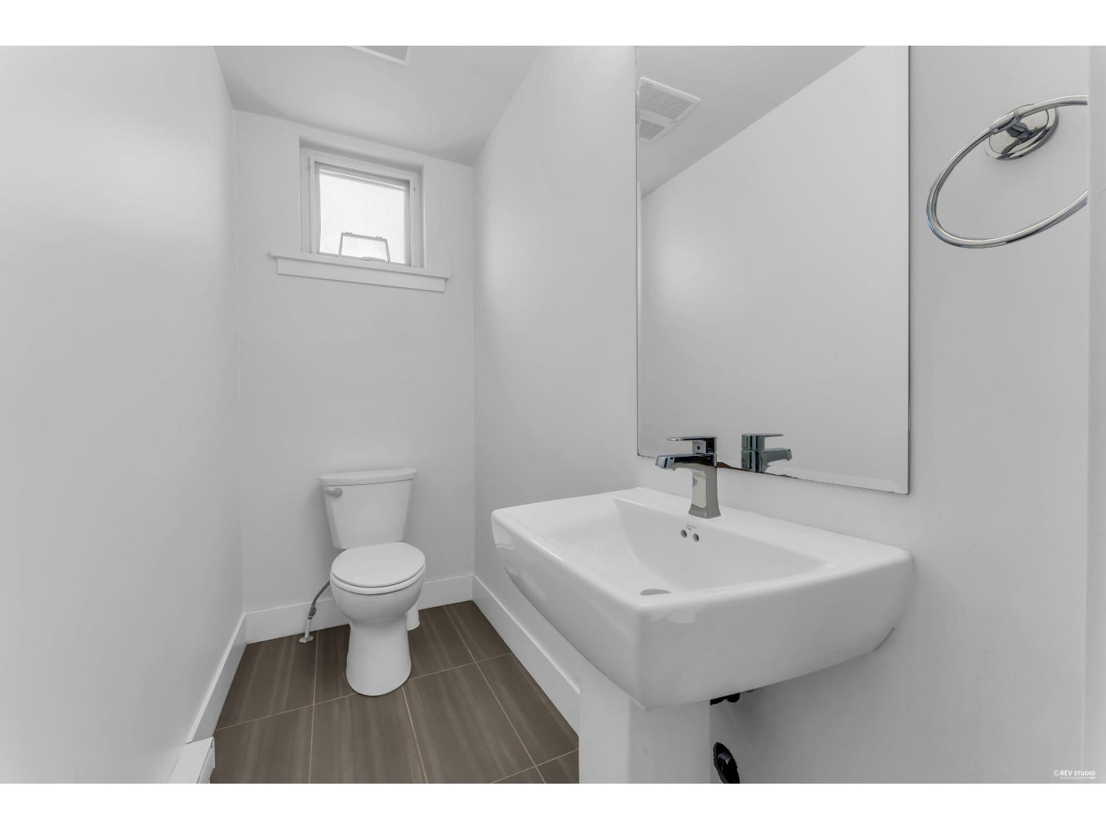 11 9989 E Barnston Drive, Surrey, British Columbia  V4N 6N3 - Photo 9 - R3154037