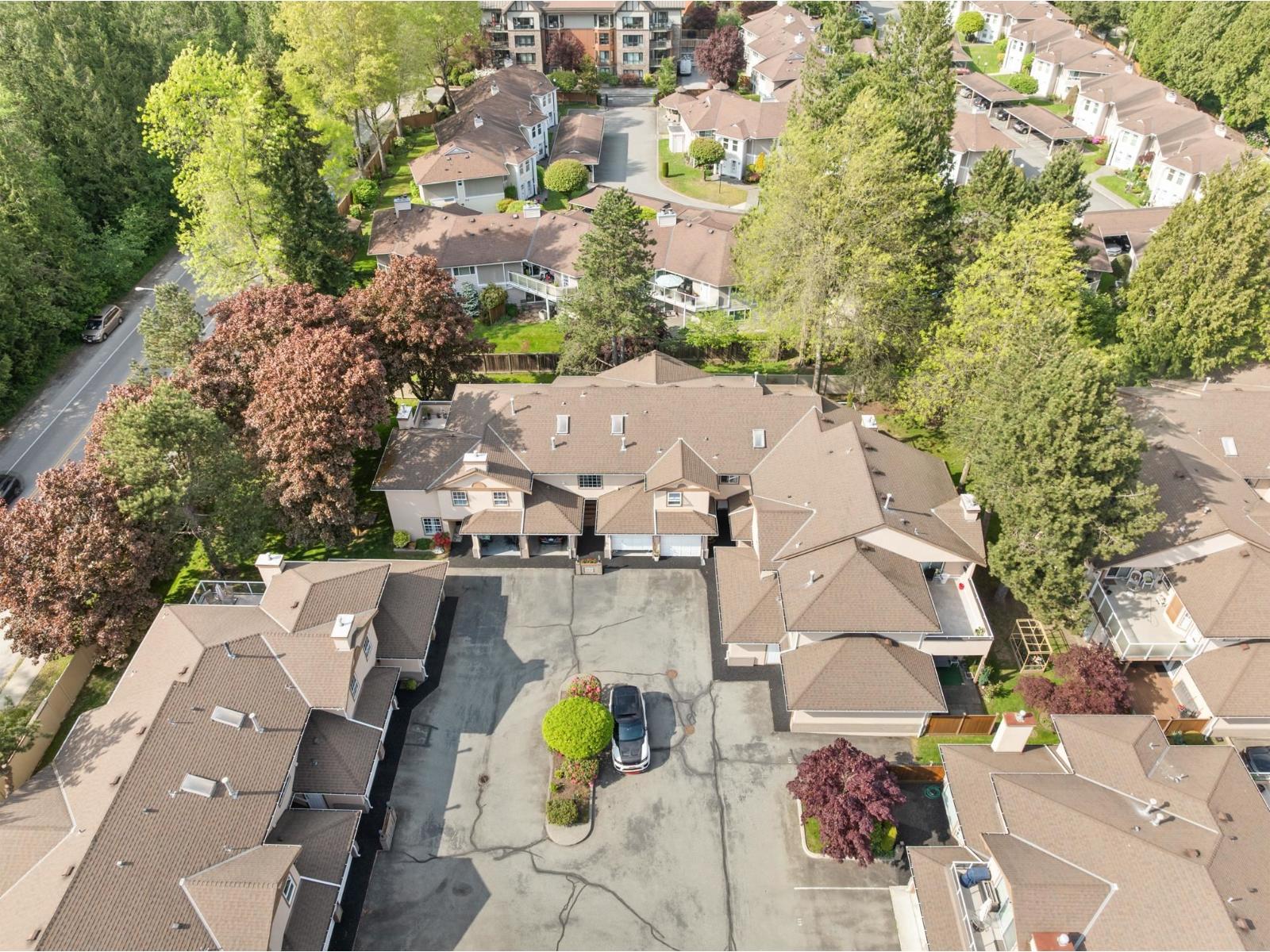 123 14861 98 Avenue, Surrey, British Columbia  V3R 9Z8 - Photo 1 - R3154886