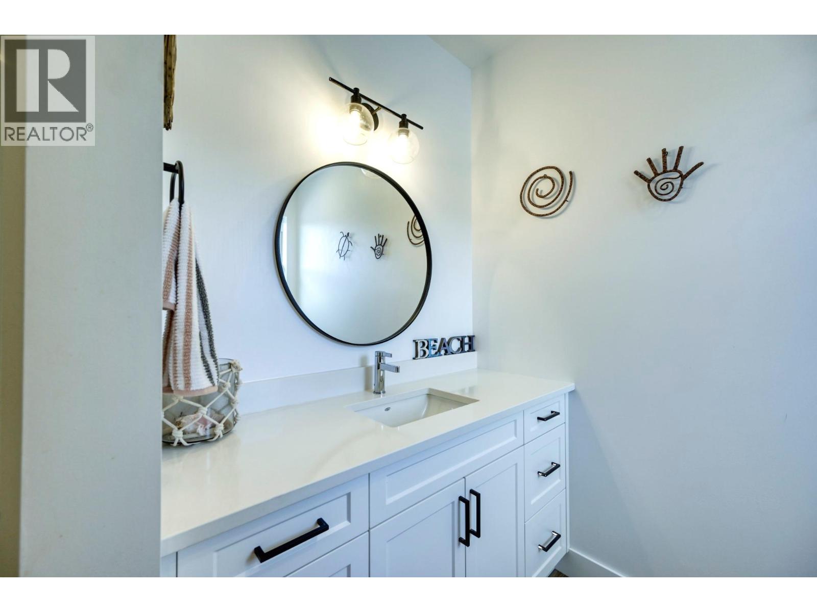 14 Lambert Court, Osoyoos, British Columbia  V0H 1V1 - Photo 10 - 10373307