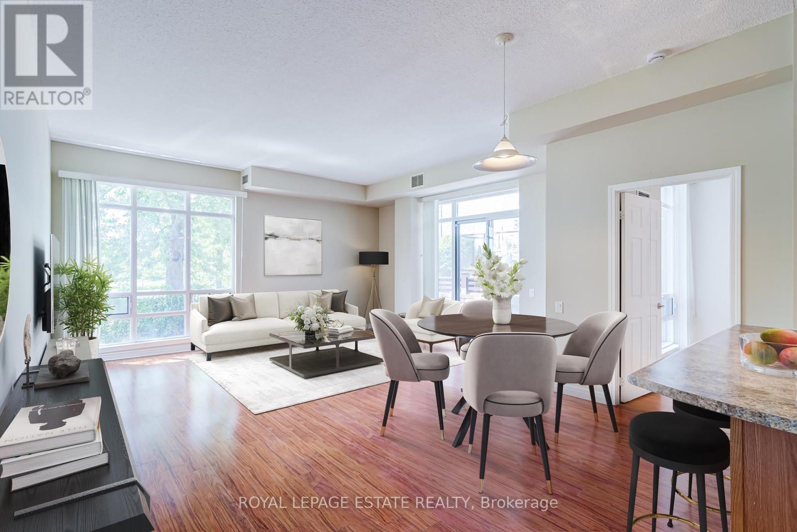 110 - 11121 YONGE STREET, Richmond Hill, Ontario