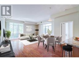 110 - 11121 YONGE STREET, Richmond Hill, Ontario
