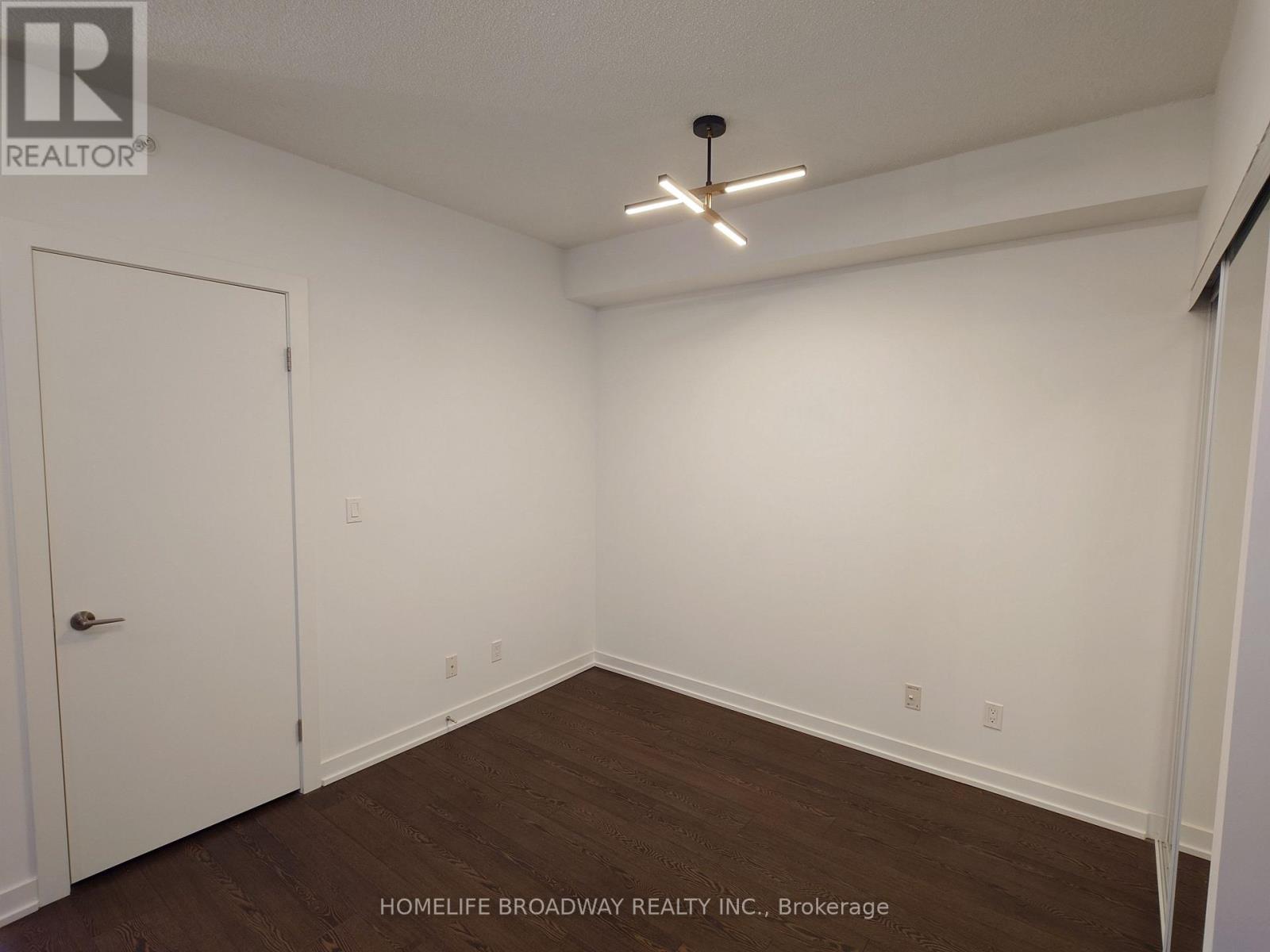 519 - 20 Bruyeres Mews, Toronto, Ontario  M5V 0G8 - Photo 2 - C13668116