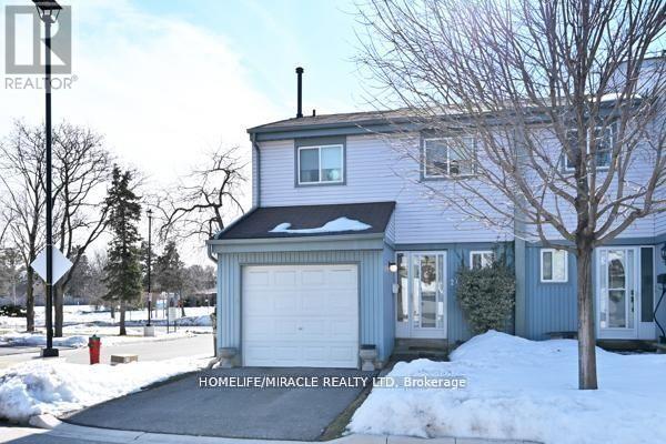 27 - 121 FALCONER DRIVE, Mississauga, Ontario