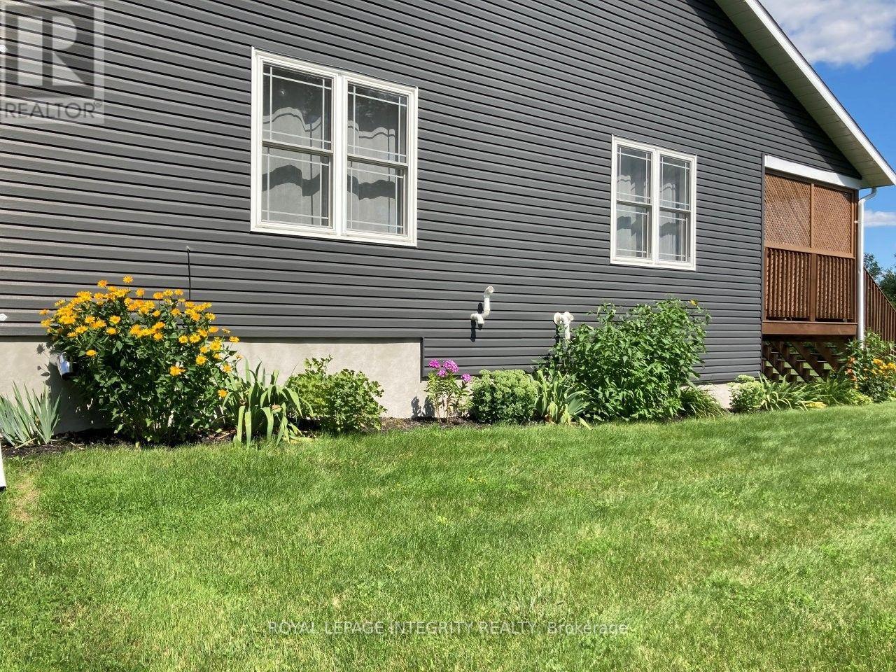 165 Bristow Drive, Montague, Ontario  K7A 5B8 - Photo 9 - X13466652