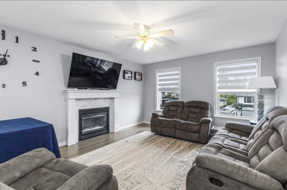 34795 1 Avenue, Abbotsford, British Columbia  V2S 8C2 - Photo 13 - R3154842