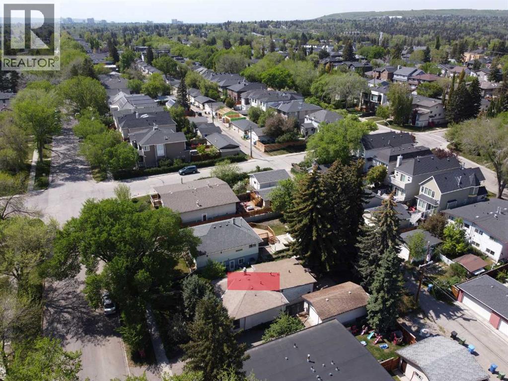 232 27 Avenue NW, Calgary, Alberta  T2M 2H4 - Photo 3 - A2316400