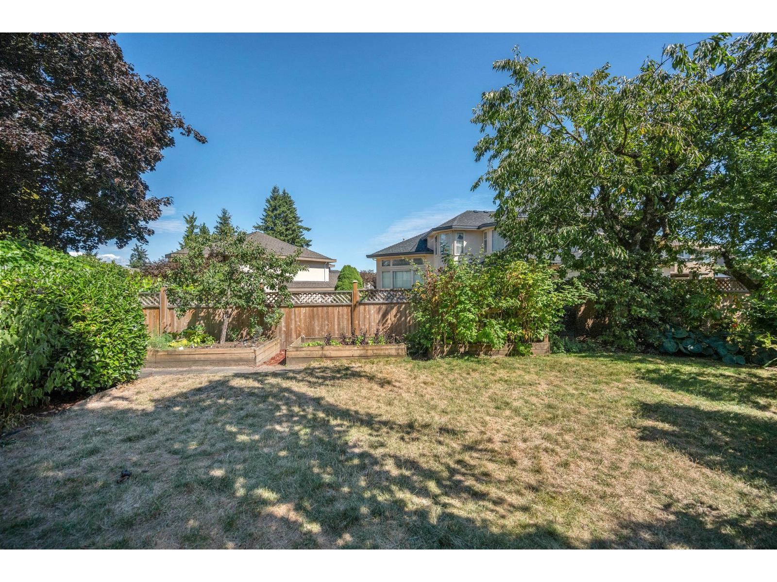 16614 Cherryhill Crescent, Surrey, British Columbia  V2W 0A8 - Photo 39 - R3155248
