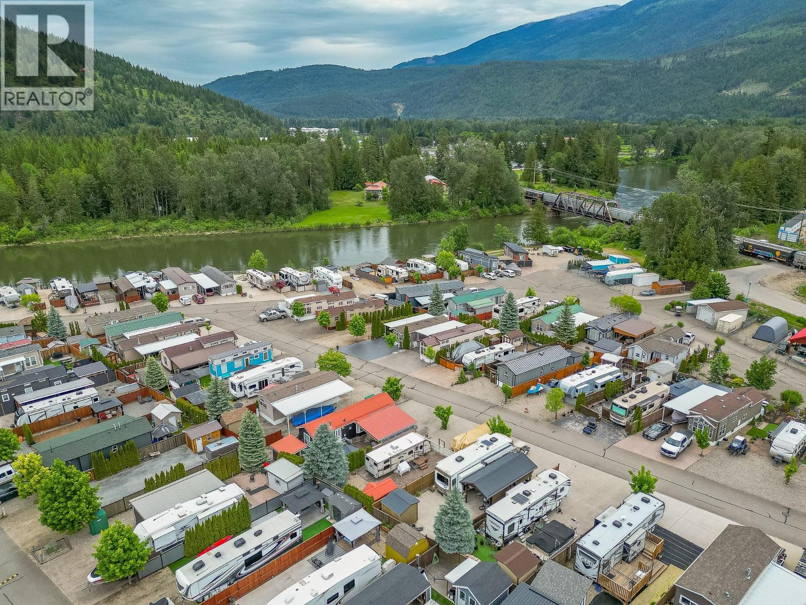 1383 Silver Sands Road Unit# 109, Sicamous, British Columbia  V0E 2V4 - Photo 24 - 10389797