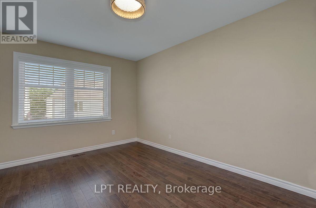 416 Warmstone Drive, Ottawa, Ontario  K2S 0W2 - Photo 20 - X13668524