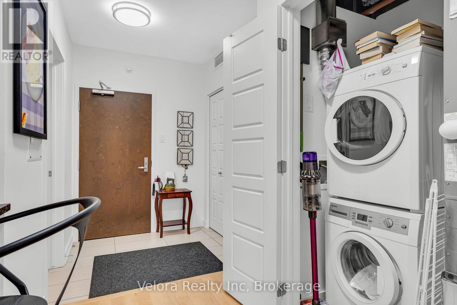 220 - 316 Bruyere Street, Ottawa, Ontario  K1N 0C3 - Photo 5 - X13668570