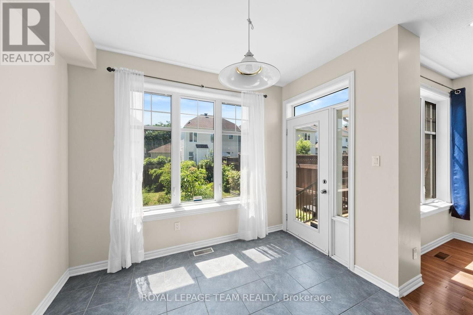 84 Selhurst Avenue, Ottawa, Ontario  K2G 7C9 - Photo 16 - X13668594