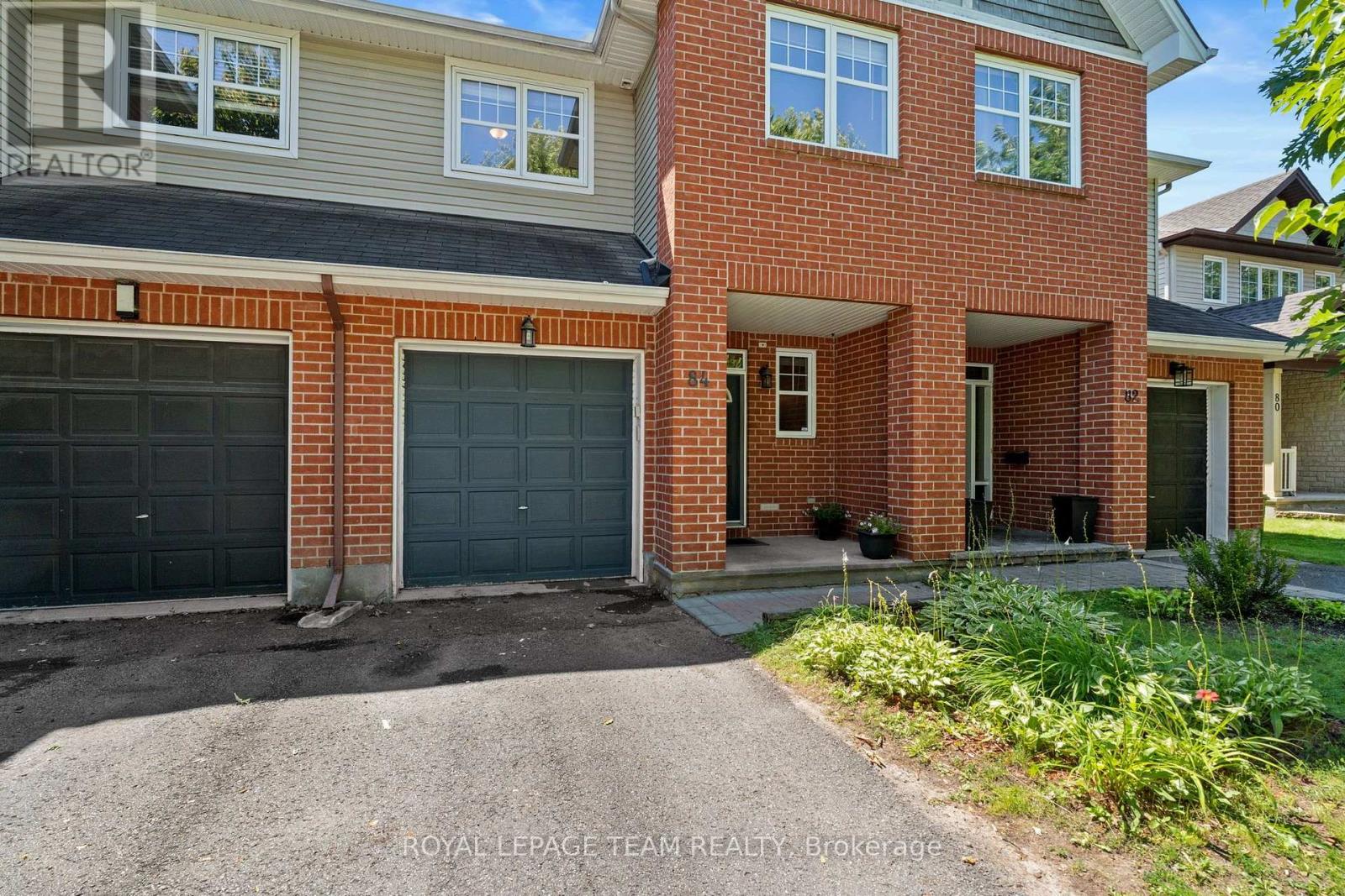 84 Selhurst Avenue, Ottawa, Ontario  K2G 7C9 - Photo 3 - X13668594
