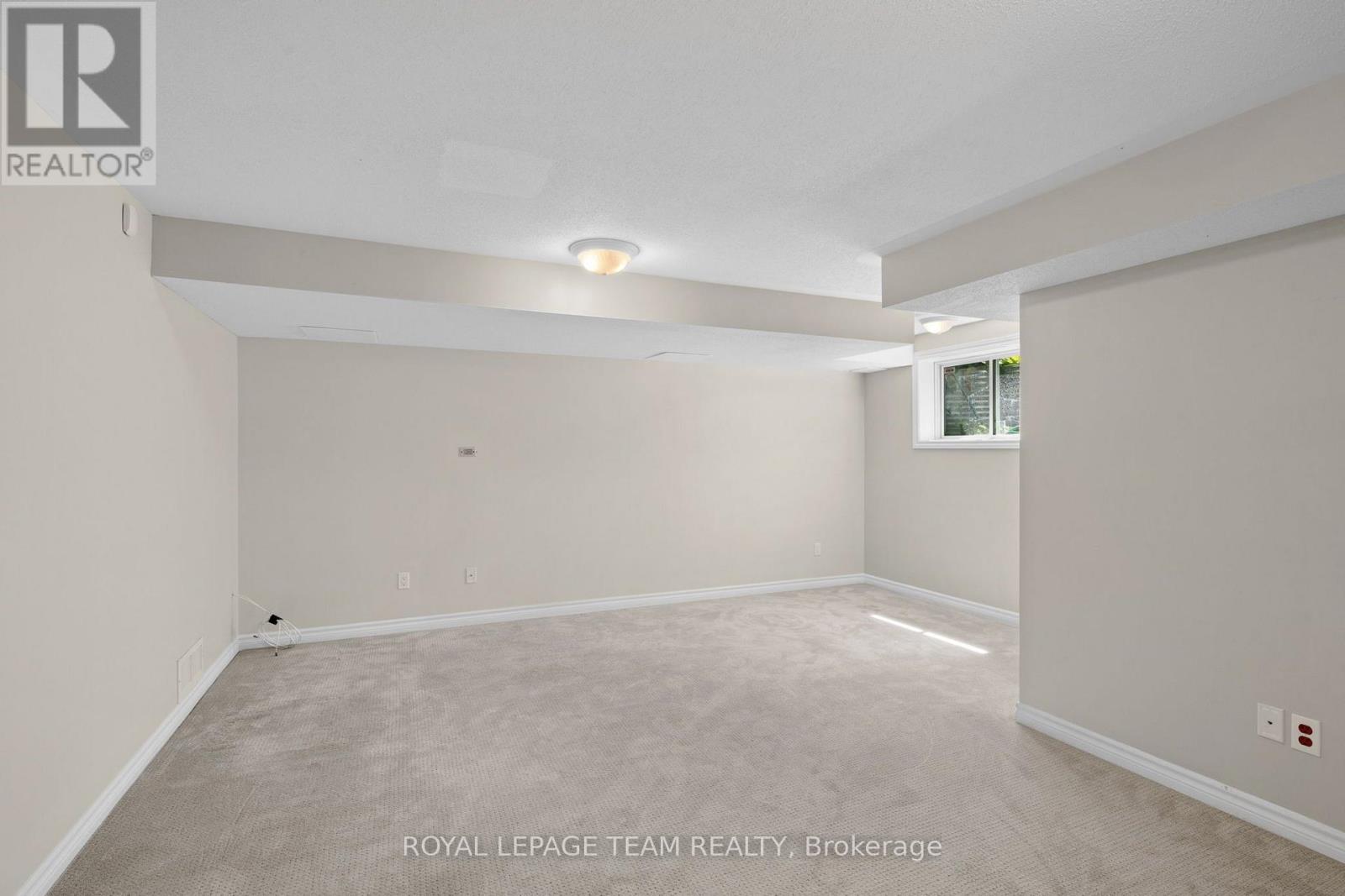 84 Selhurst Avenue, Ottawa, Ontario  K2G 7C9 - Photo 31 - X13668594