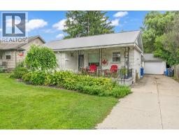 7 CHURCHILL AVENUE, Leamington, Ontario