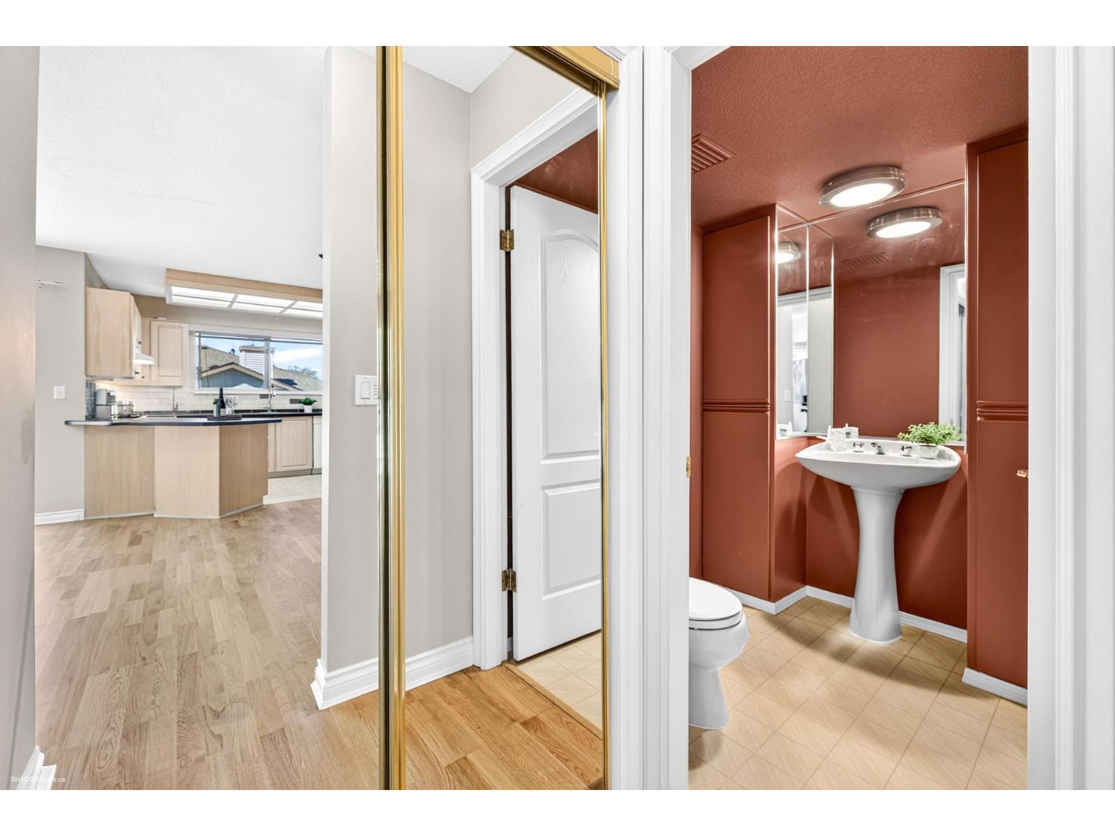 132 6875 121 Street, Surrey, British Columbia  V3W 1C2 - Photo 11 - R3153241