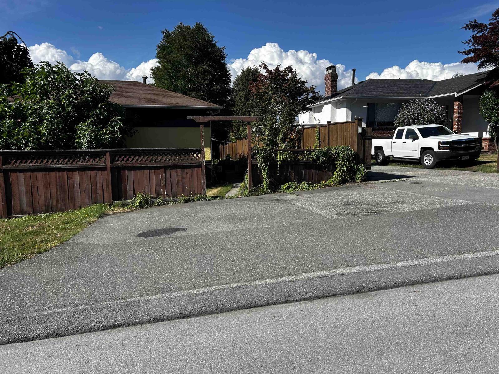 9678 Princess Drive, Surrey, British Columbia  V3V 2T4 - Photo 13 - R3135875