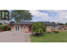 606 HOSKIN AVENUE, Oshawa, Ontario