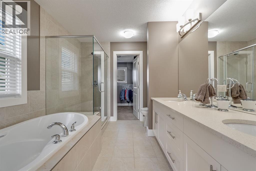 198 Mahogany Passage SE, Calgary, Alberta  T3M 2J7 - Photo 23 - A2324628