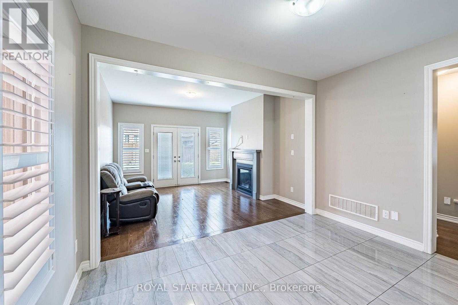 249 Fleetwood Drive, Oshawa, Ontario  L1K 3E8 - Photo 21 - E13663564