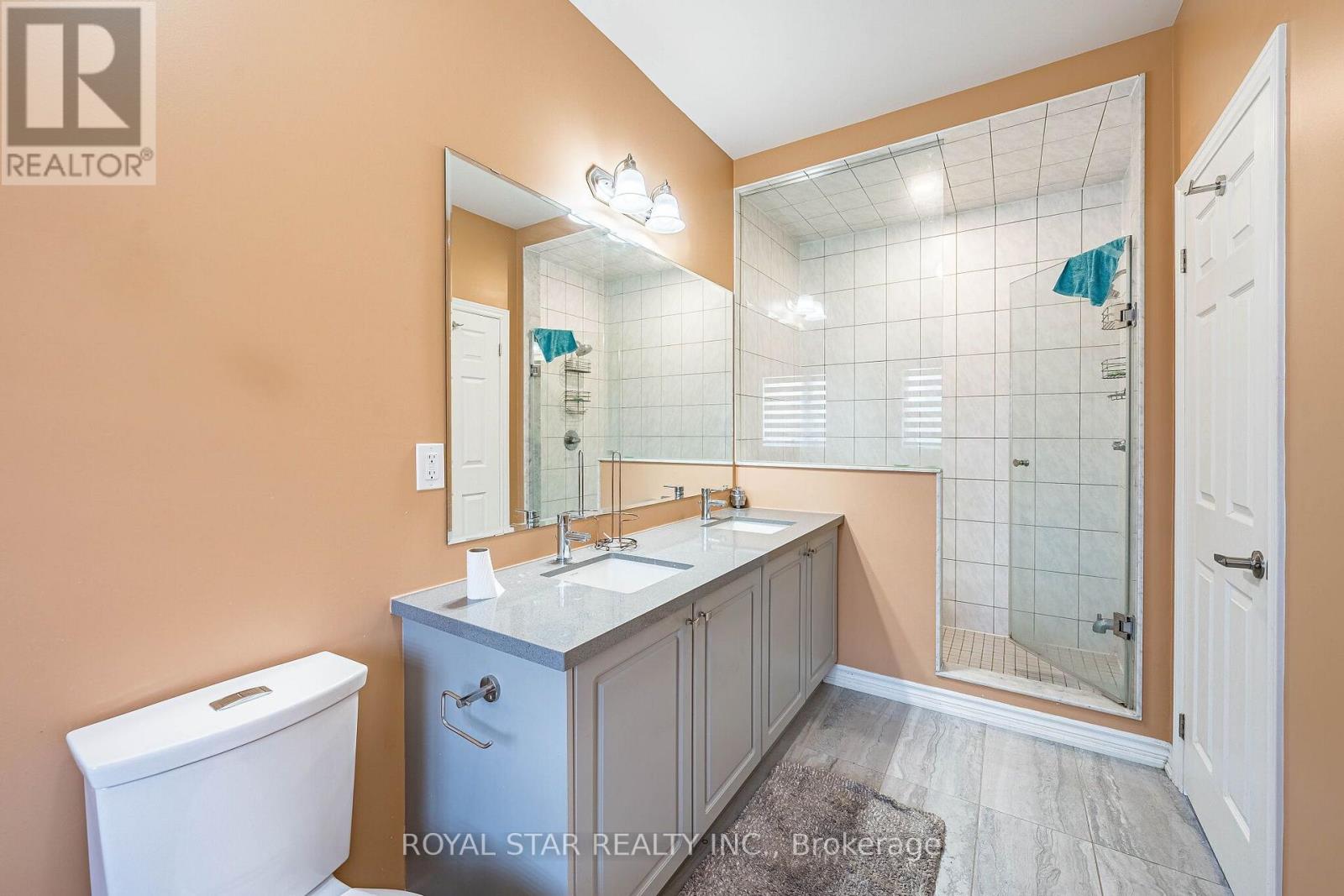249 Fleetwood Drive, Oshawa, Ontario  L1K 3E8 - Photo 33 - E13663564