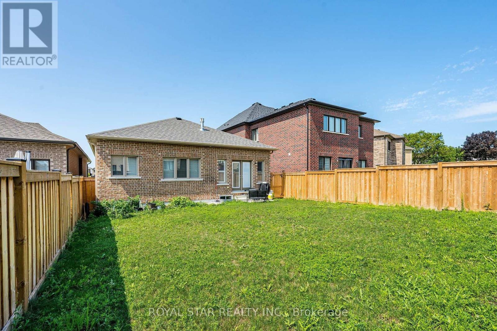 249 Fleetwood Drive, Oshawa, Ontario  L1K 3E8 - Photo 46 - E13663564