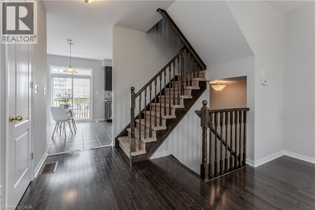 4823 Thomas Alton Boulevard Unit# 48, Burlington, Ontario  L7M 0V2 - Photo 9 - 40851763
