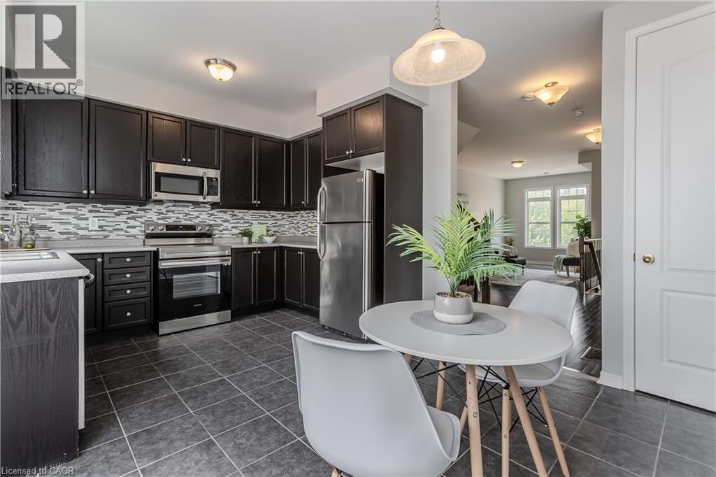 4823 Thomas Alton Boulevard Unit# 48, Burlington, Ontario  L7M 0V2 - Photo 8 - 40851763