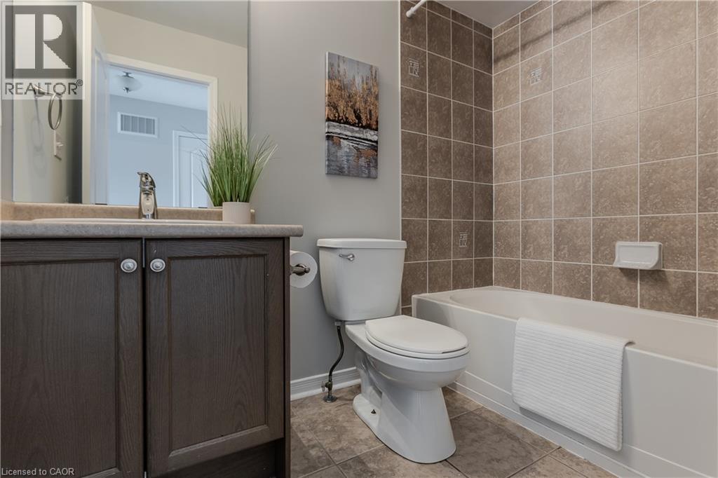 4823 Thomas Alton Boulevard Unit# 48, Burlington, Ontario  L7M 0V2 - Photo 17 - 40851763
