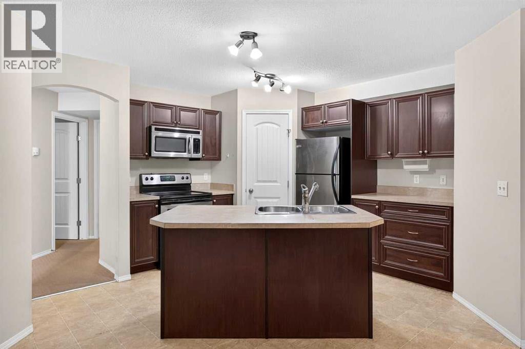 #104, 20 Panatella Landing NW, Calgary, Alberta  T3K 0K8 - Photo 14 - A2336710