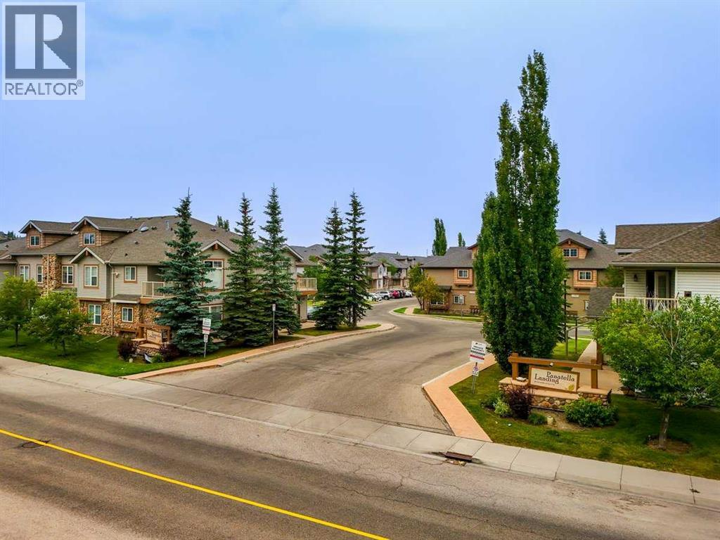 #104, 20 Panatella Landing NW, Calgary, Alberta  T3K 0K8 - Photo 31 - A2336710