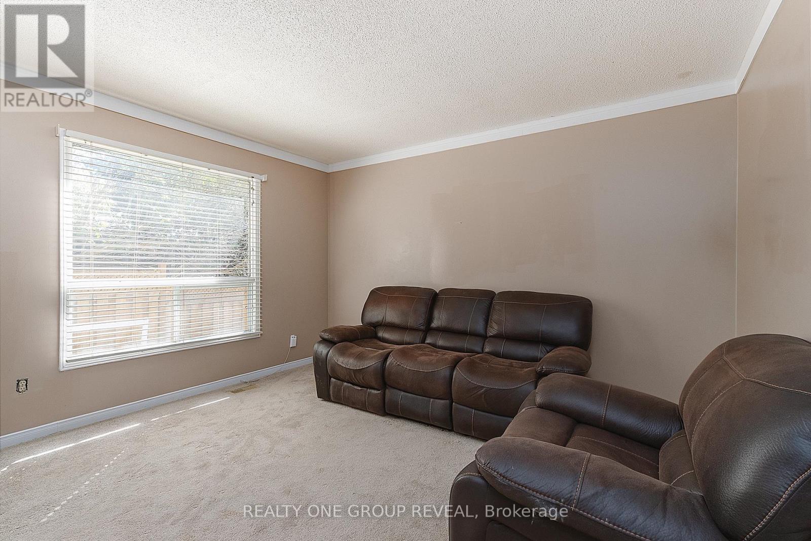 4 Stanford Crescent, Clarington, Ontario  L1B 1G1 - Photo 13 - E13639194