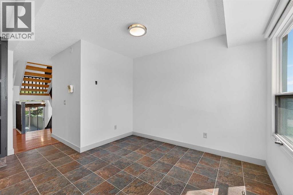 1, 185 Woodridge Drive SW, Calgary, Alberta  T2W 3X7 - Photo 19 - A2319085