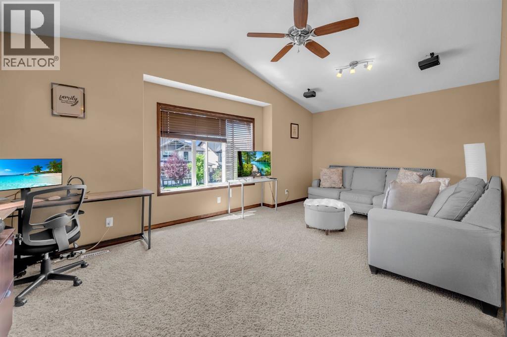 1011 Kings Heights Road SE, Airdrie, Alberta  T4A 0M5 - Photo 26 - A2326841